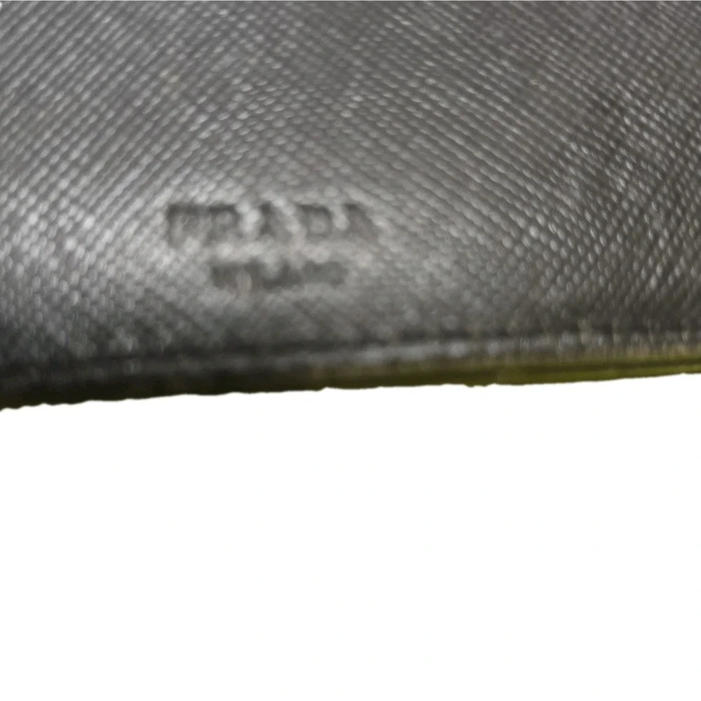 Prada marked milano